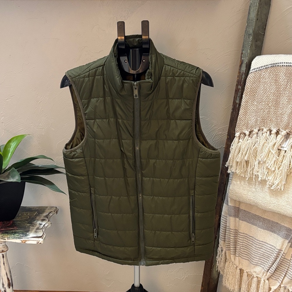 Men's Quilted Vest in Olive Green
